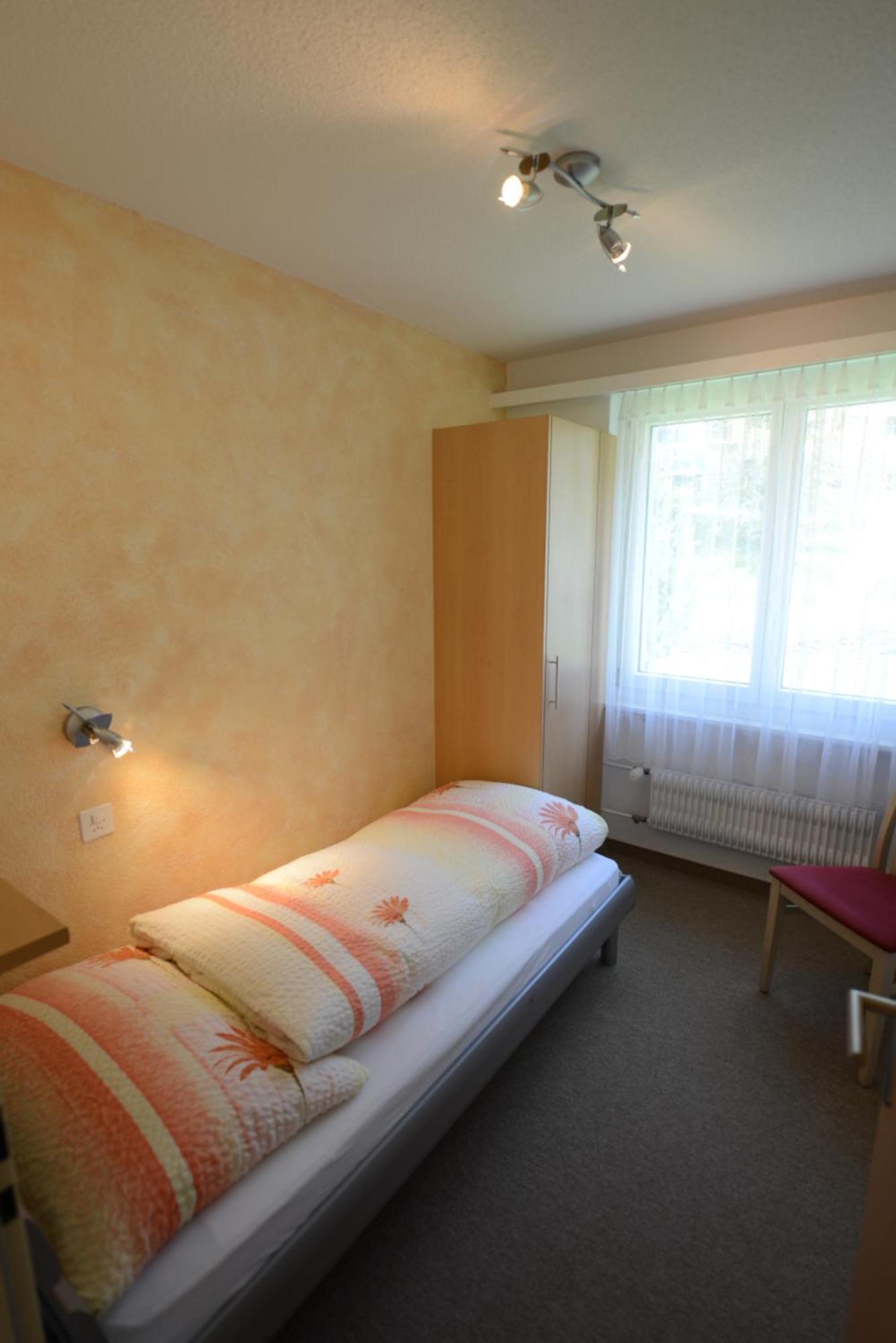 Haus Kandahar Saas-Fee Habitación foto